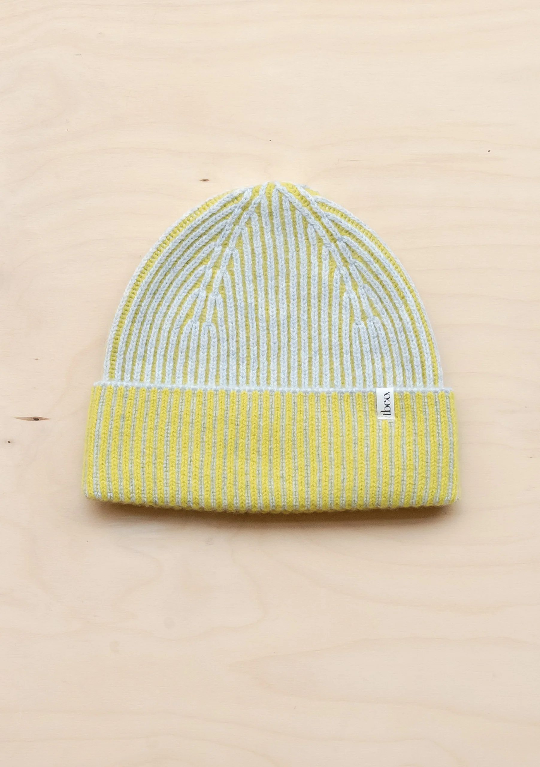 Cashmere & Merino Two-Tone Beanie in Lime - Image 2