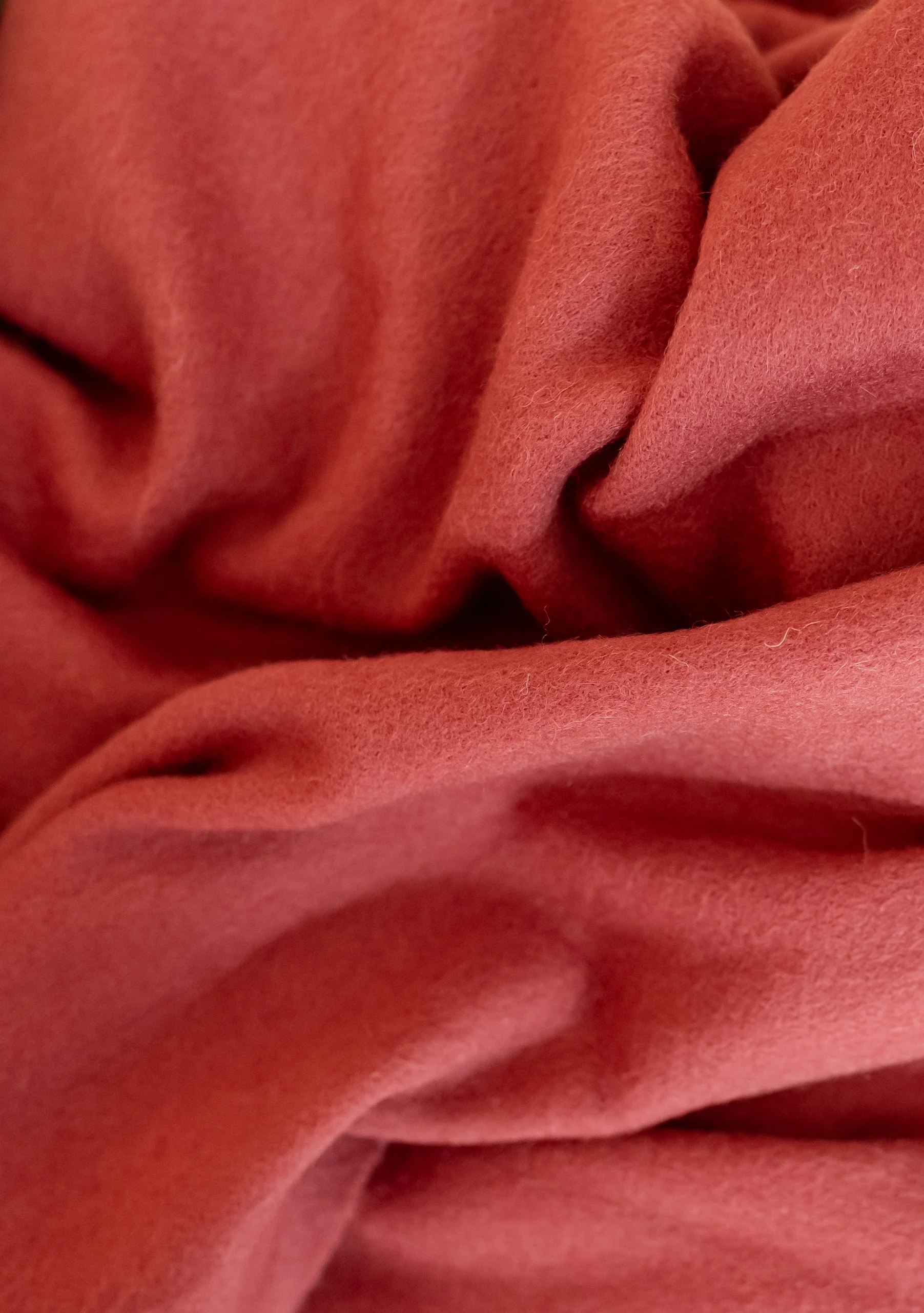 Lambswool Scarf in Mulberry - Image 2